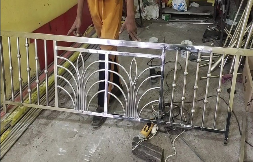 Benefits of stainless steel railings