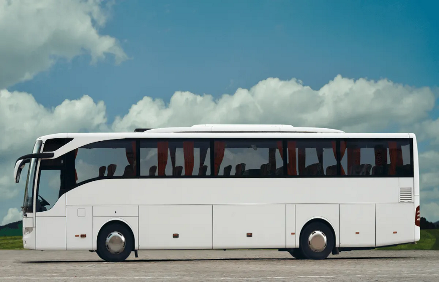 Efficient Employee Mobility: Alkhail Transport Staff Bus Rentals