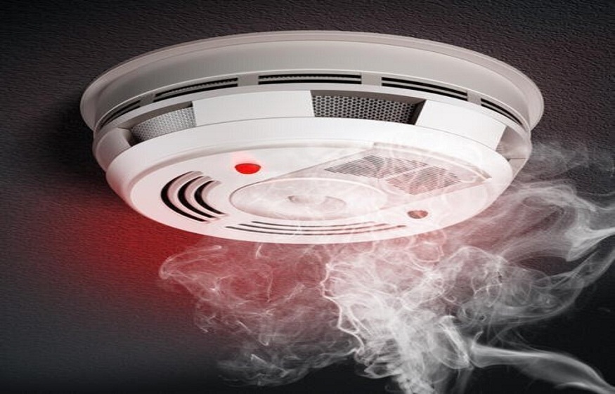 The Advantage of Photoelectric Smoke Alarms: Types, Placement, and Performance