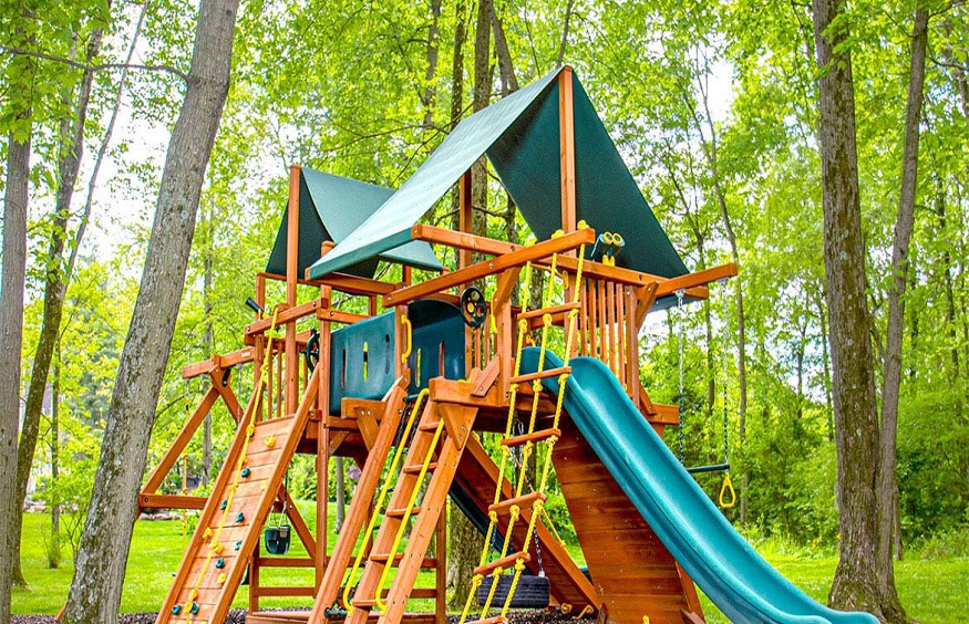 Tips To Buy The Best Outdoor Playset With Installation